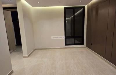 Villa 405 SQM Facing South on 15m Width Street