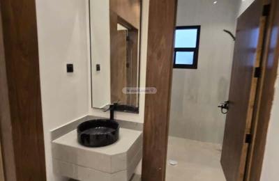 Apartment 165 SQM with 4 Bedrooms