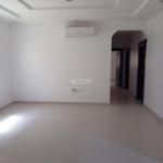 Floor 330 SQM with 4 Bedrooms