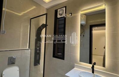 Floor 221.35 SQM with 6 Bedrooms