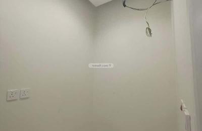 Apartment with 6 Bedrooms