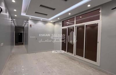 Floor 452.61 SQM with 6 Bedrooms