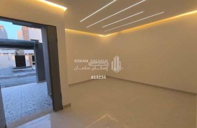 Apartment with 8 Bedrooms