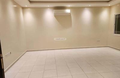 Floor 390 SQM with 4 Bedrooms