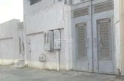 Villa 360 SQM Facing South on 10m Width Street