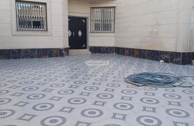 Floor 680.5 SQM with 4 Bedrooms