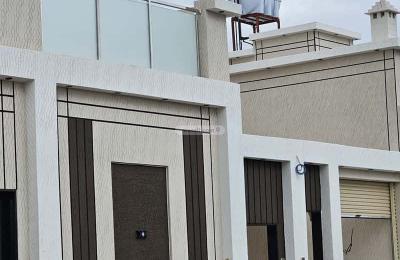 Villa 400 SQM with 1 Apartment Facing East