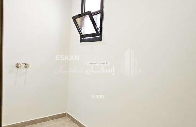 Apartment with 6 Bedrooms