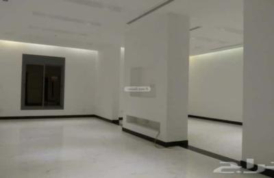 Apartment with 7 Bedrooms