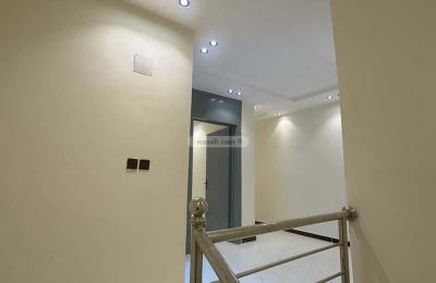 Floor with 5 Bedrooms