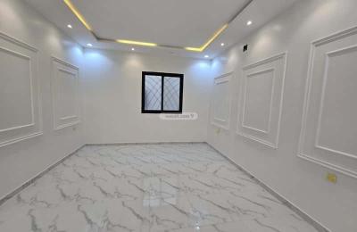 Floor 211 SQM with 3 Bedrooms