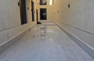 Villa 300 SQM Facing West on 20m Width Street