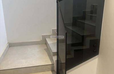 Apartment with 4 Bedrooms