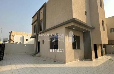 Villa 400 SQM Facing East on 15m Width Street