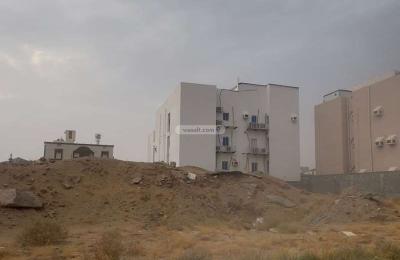 Land 600 SQM Facing South on 32m Width Street