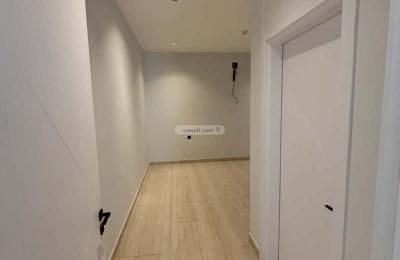 Apartment 300 SQM with 4 Bedrooms