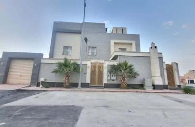 Villa 338 SQM Facing North on 20m Width Street