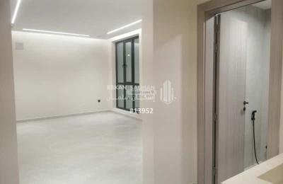 Apartment with 6 Bedrooms