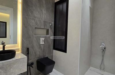 Apartment with 6 Bedrooms