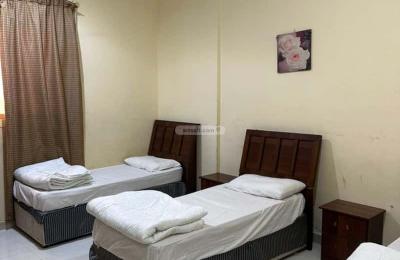 Building 744.78 SQM Facing East