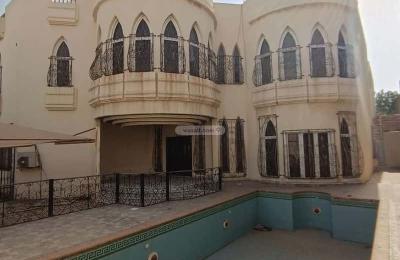 Villa 720 SQM Facing East with 8 Bedrooms