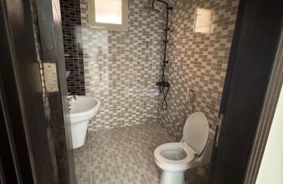 Semi-Furnished Villa 260 SQM Facing North