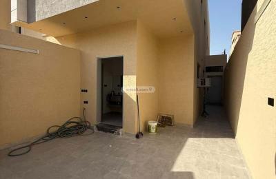 Floor with 6 Bedrooms