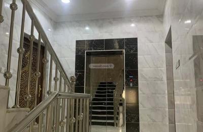 Apartment with 6 Bedrooms