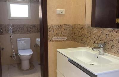 Villa 1000 SQM Facing East with 6 Bedrooms