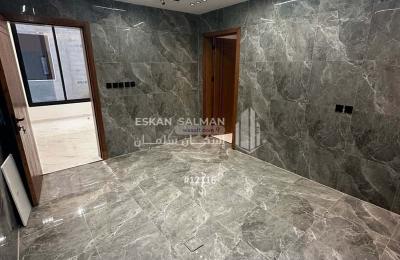 Floor 206.85 SQM with 5 Bedrooms