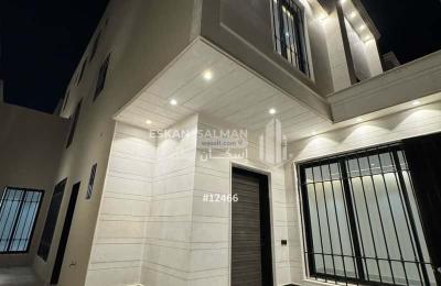 Floor 169.16 SQM with 5 Bedrooms