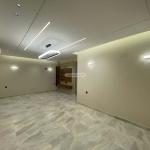 Apartment with 6 Bedrooms