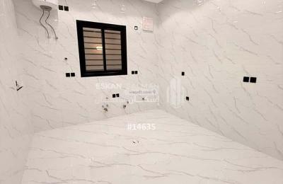 Apartment with 7 Bedrooms