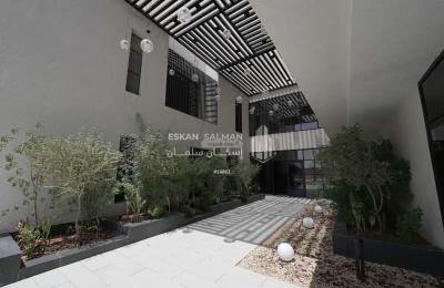 Apartment with 4 Bedrooms