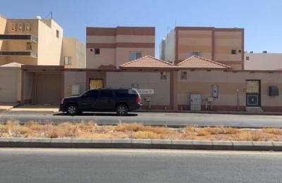 Villa 375 SQM Facing South on 25m Width Street