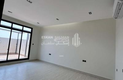 Apartment with 7 Bedrooms