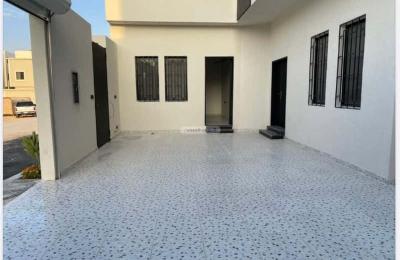 Villa 500 SQM Facing North on 20m Width Street