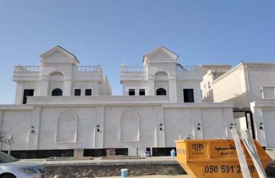 Villa 600 SQM Facing West on 30m Width Street