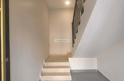 Floor with 6 Bedrooms