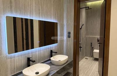 Floor 552.2 SQM with 6 Bedrooms