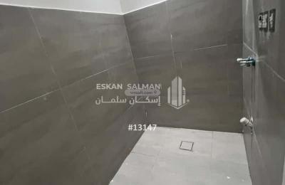 Apartment with 6 Bedrooms