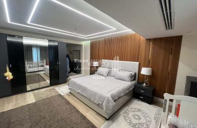 Apartment 251.95 SQM with 7 Bedrooms