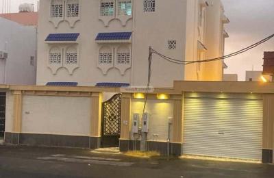 Floor 400 SQM with 6 Bedrooms