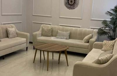 Apartment with 6 Bedrooms