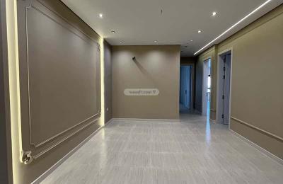 Apartment with 6 Bedrooms