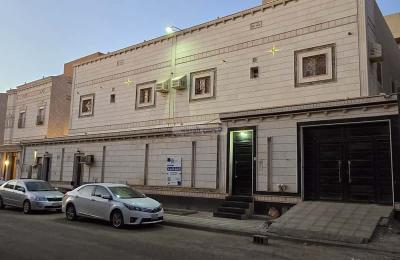 Building 742 SQM with 3 Floors Facing South