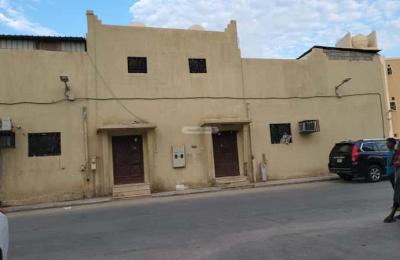 Villa 247 SQM Facing West on 15m Width Street