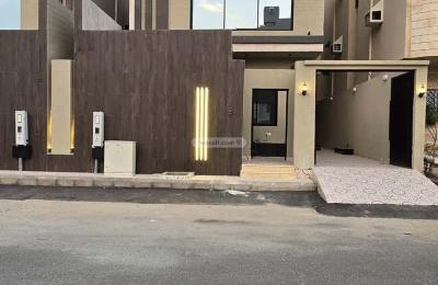 Villa 435 SQM Facing West on 15m Width Street