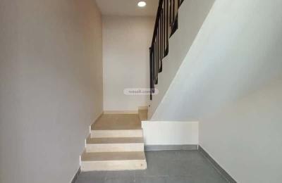 Floor 192.37 SQM with 6 Bedrooms