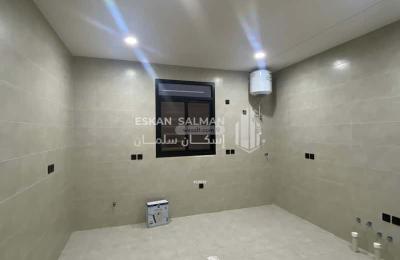 Floor 450 SQM with 7 Bedrooms